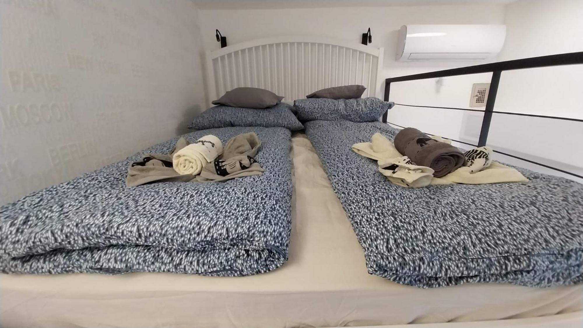 Szekely Apartment Near Deak Ferenc Square With Free Parking In Garage Будапешт Экстерьер фото